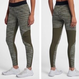 NWT Nike Pro Hyperwarm Olive Green Training Leggings Sz S
